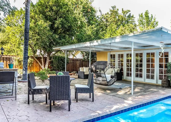 Villa Sausalito - Newly Designed 4Br House & Pool By Topanga Los Angeles
